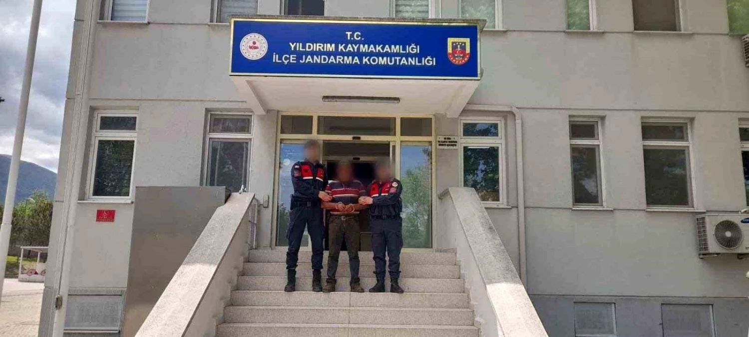 Bursa’da JASAT Mercek-6 Operasyonu kapsamında aranan suçlu yakalandı